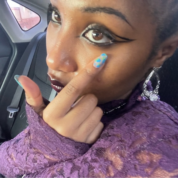 Meet your Posher, Daliah - Picture 4 of 8